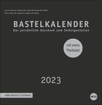 Bastelkalender 2023 Premium schwarz groß. Blanko-Kalender zum Basteln mit extra Titelblatt für eine persönliche Gestaltung. Foto- und Bastelkalender 2023.